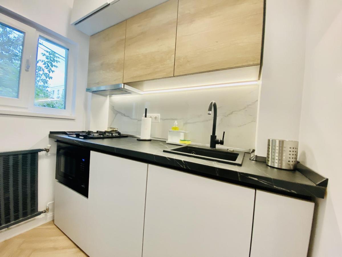 Milton Flats Lägenhet Cluj-Napoca Exteriör bild