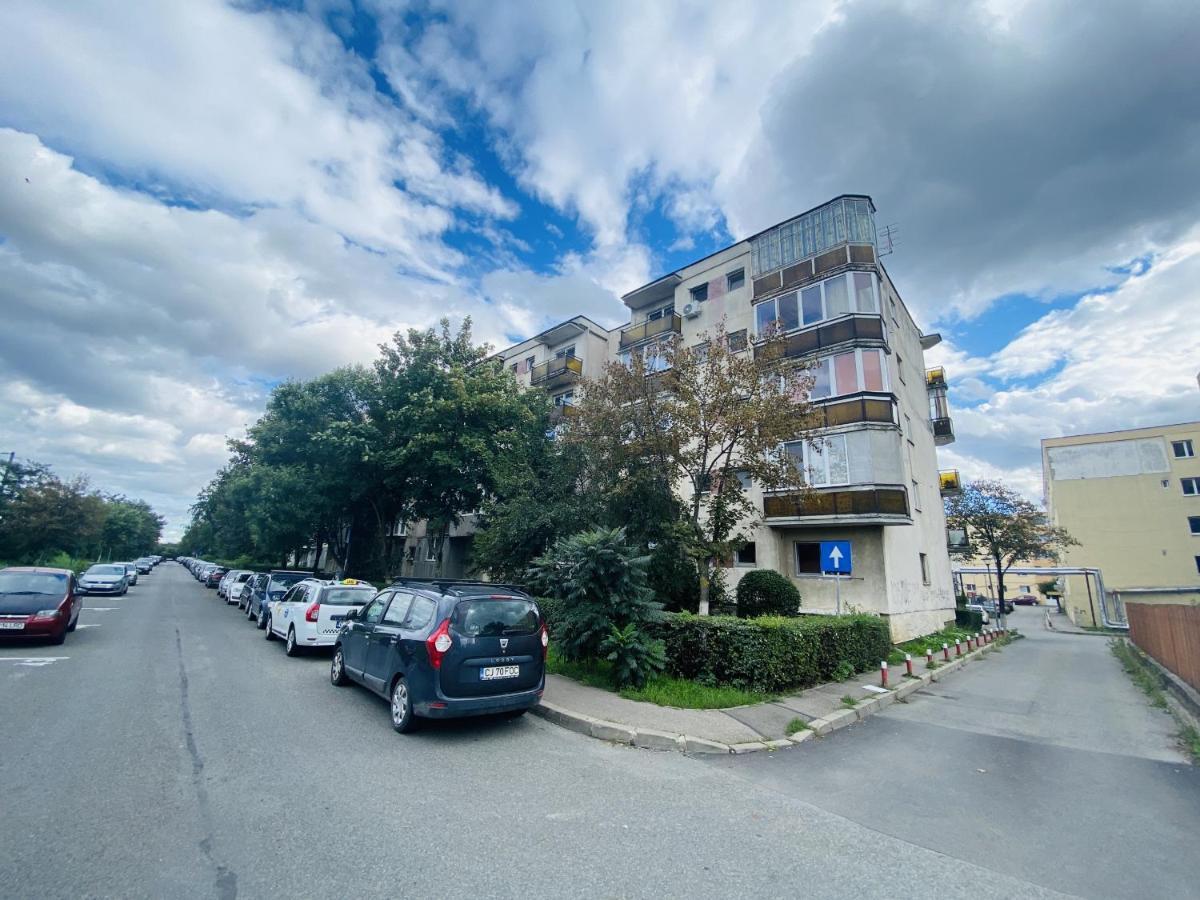 Milton Flats Lägenhet Cluj-Napoca Exteriör bild
